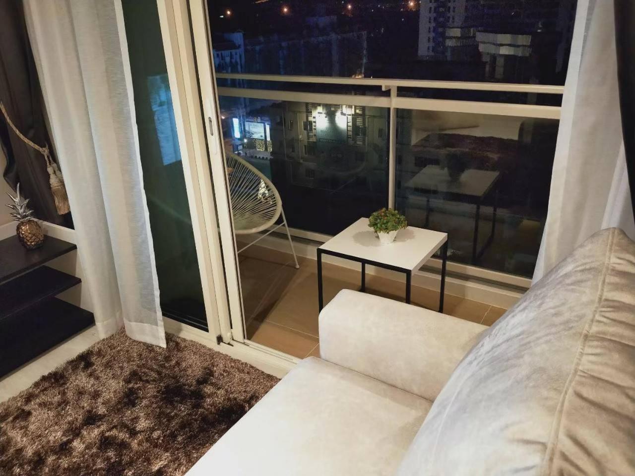 Veranda Residence pattaya By Sea Pantai Jomtien Ruang foto